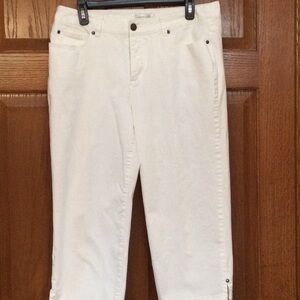 Christopher & Banks women’s size 12 white capris.